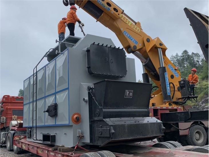 Automatisch kohlebefeuerter Dampfkessel